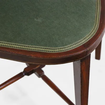 Mahahony Corner Chair