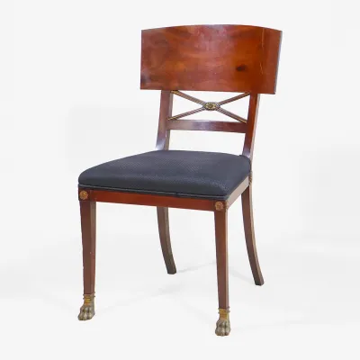 Antike Mahagoni Stühle mit Löwenfüßen – Elegantes Paar Stühle im klassischen Empire-Stil