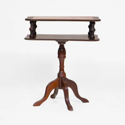 Dekorativer Beistelltisch