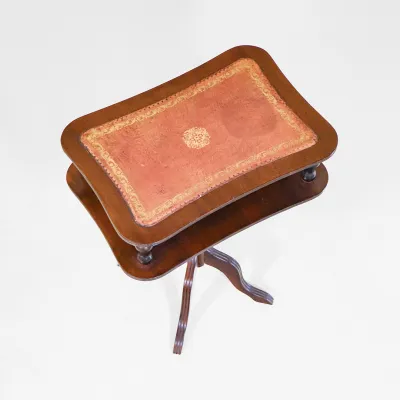 Dekorativer Beistelltisch