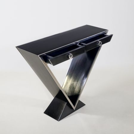 Elegante Art déco Kommode aus Edelstahl mit Pianolackierung und Edelstahl-Ringgriffen – Perfekt für stilvolle Wohnzimmer- und Büromöbel.