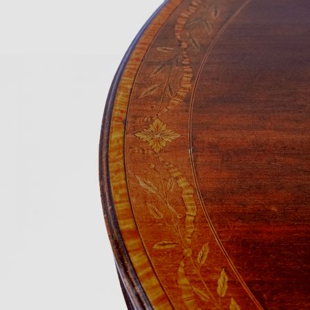Edwardian Occasional Table Mahagoni & Satinwood