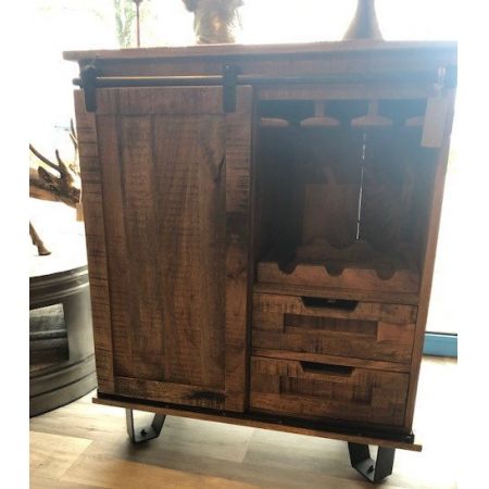 Kleines industrielles Sideboard