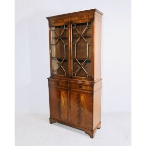 Englisches Two Door Bookcase in Flamed Mahagony, Bücherschrank Antik Regency Style