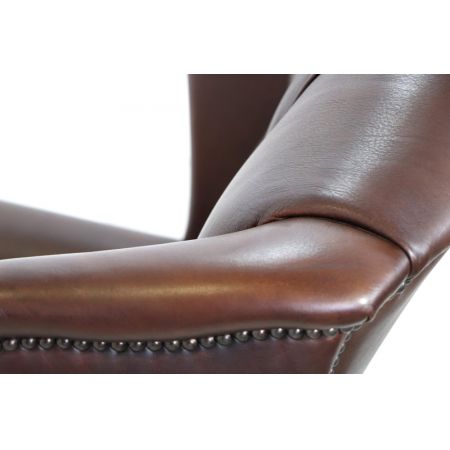 Westham Ohrensessel Handpatiniert