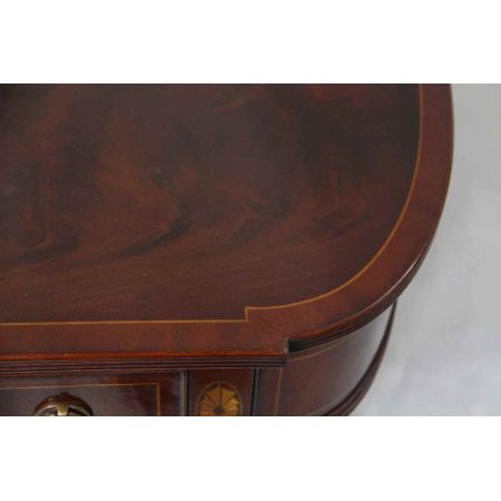 "Sidetable" aus Mahagoni