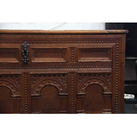 Massive Truhe Hochzeitstruhe massive Eiche