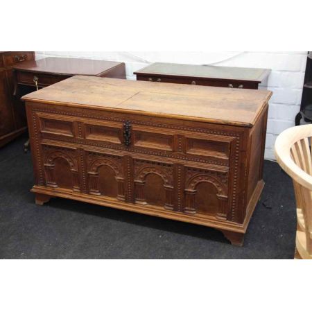 Massive Truhe Hochzeitstruhe massive Eiche