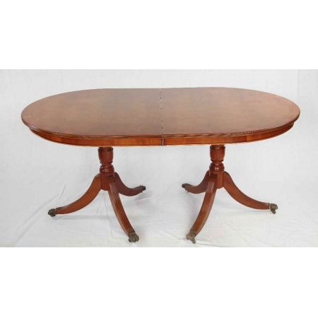 "Eibe Esstisch D-Endtable  für bis zu 10 Personen" - ebenfalls in Mahagoni erhältlich