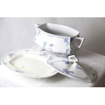 Terine France mit Teller Antik 