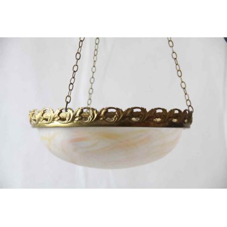 Antike Alabaster-Deckenschale mit Messingeinfassung