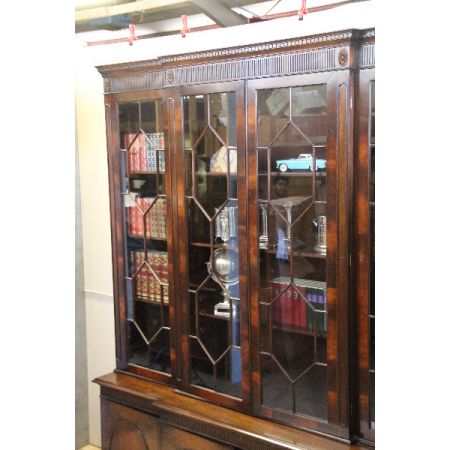 Breakfont Bookcase im Victorian Style Original 1860 aus England