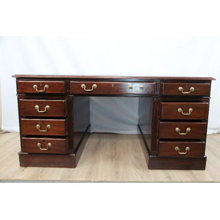 Schreibtisch England Massiv Mahagoni Prägelederplatte