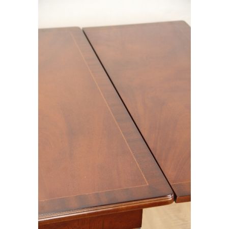 Esstisch  Mahjagoni Aussziebar