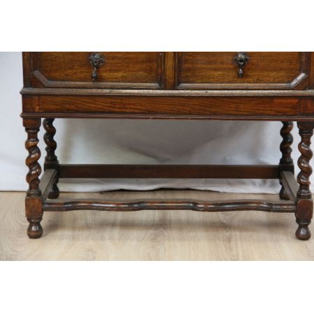 Antiker Aufsatzsekretär aus massivem Eichenholz im Jacobean Stil