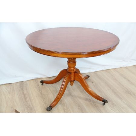 Esstisch  Eibe aussziehbar  Pillartable Patina