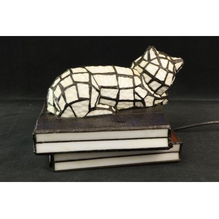 Tiffany Tischlampe Katze auf Büchern