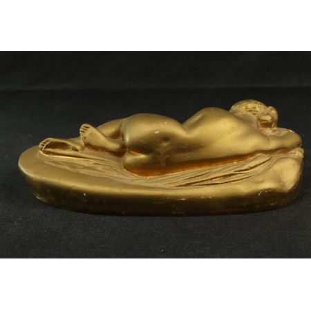 Figur Frau schlafend