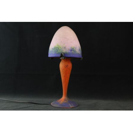 Le Verre Francaise Tischlampe Pilsform France