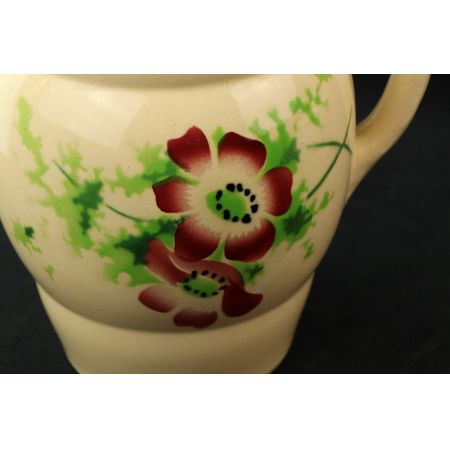 Porzellan Set Kanne und Schale mit Blumen verziert