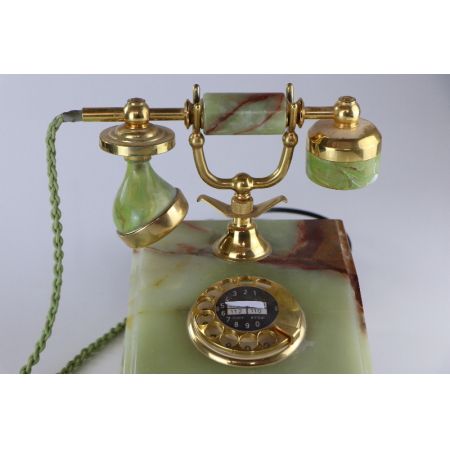 Antikes Telefon mit Wählscheibe, Marmor