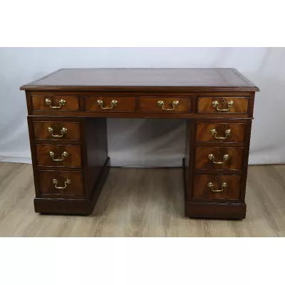 Antiker Schreibtisch/ pedestal desk aus massivem Mahagoni mit Lederplatte