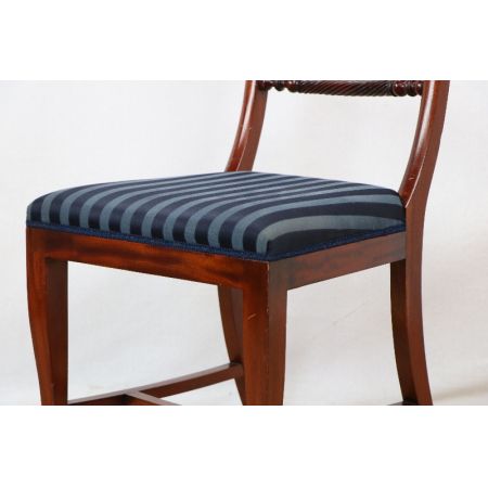 Mahagoni chair  Stoffbezogen Massivholz