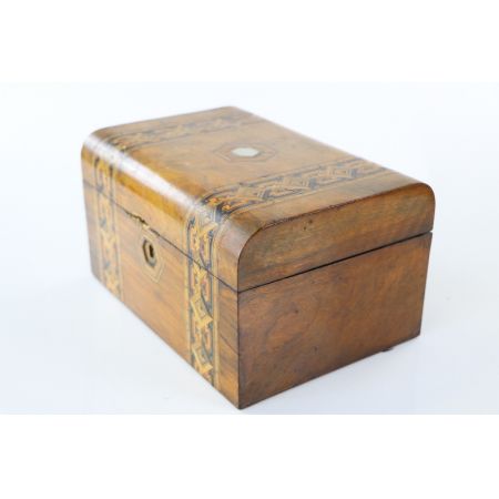 Antike Holz Schatulle, Schmuckkästchen, Verziert