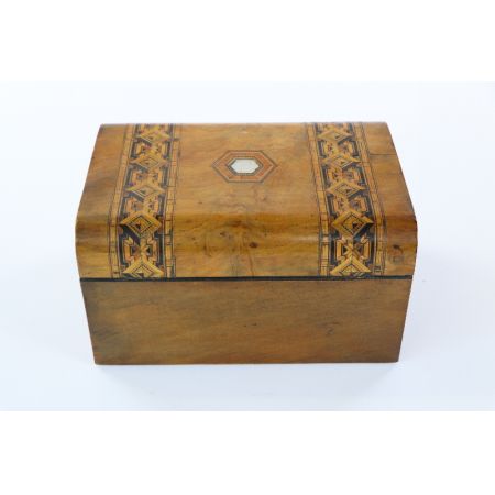 Antike Holz Schatulle, Schmuckkästchen, Verziert