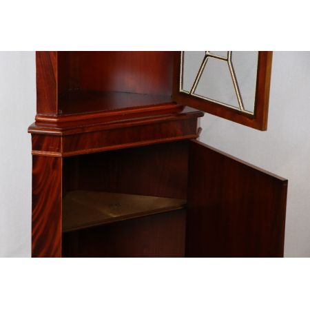Eckschrank  Mahagoni  England Regency Verglasung