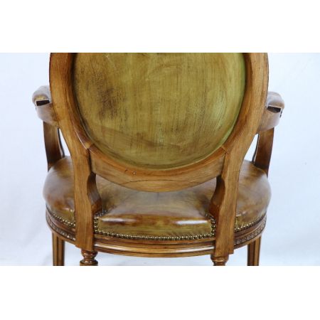 Französischer Armlehnstuhl / Arm Chair  aus Leder, restauriert