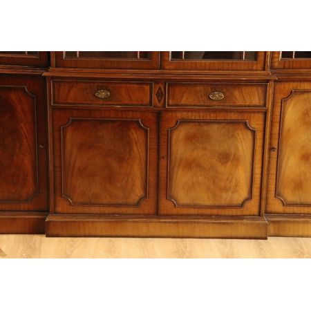 Eleganter Regency Breakfront Bookcase/ Vitrinenschrank