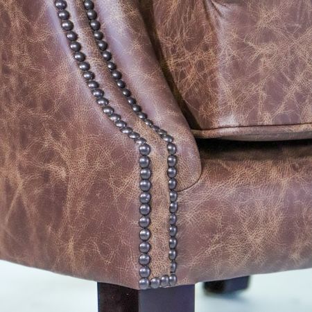 Chesterfield Study Chair in Saloon Whiskey Leather, Chesterfield Sessel "Study" in braunem Rindsleder