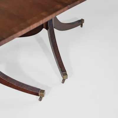 Regency Style Esstisch