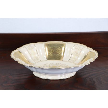 Vintage Schale, oval, Porzellan mit goldfarbenen Applikationen