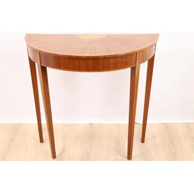 Halbrunder Beistelltisch / Side Table mit schönen Intarsien