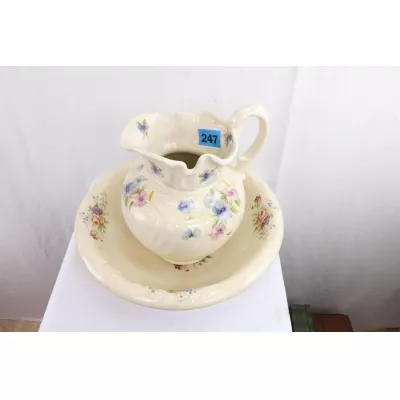 Niedliches Jug and Bowl Set aus Keramik