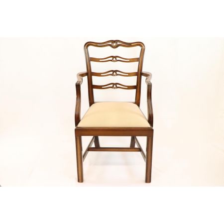 Englischer Mahagoni Esszimmerstuhl mit Armlehnen im George III Stil