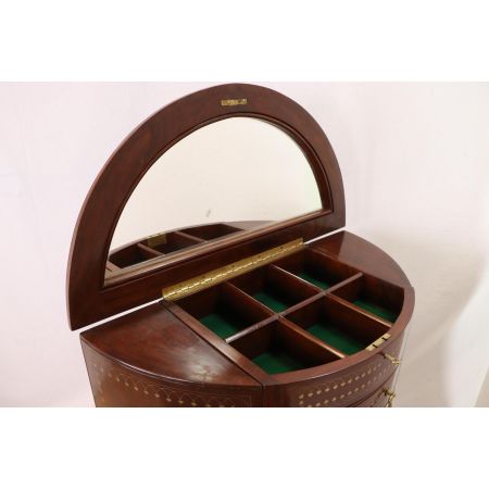 Kleines Sideboard / Barmöbel mit schönen Intarsien