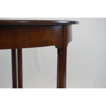 Runder Esstisch/ Dining Table