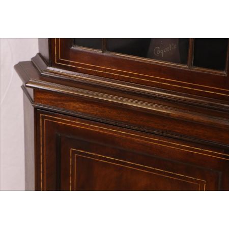 Eleganter Regency Eckschrank mit Verglasung, Eckschrank Antik