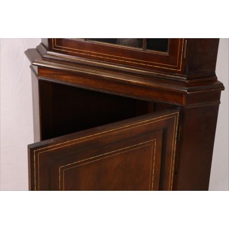 Eleganter Regency Eckschrank mit Verglasung, Eckschrank Antik