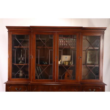 Schöner Breakfront Bücherschrank Antik Stil, Breakfront Bookcase mit Schreibfläche