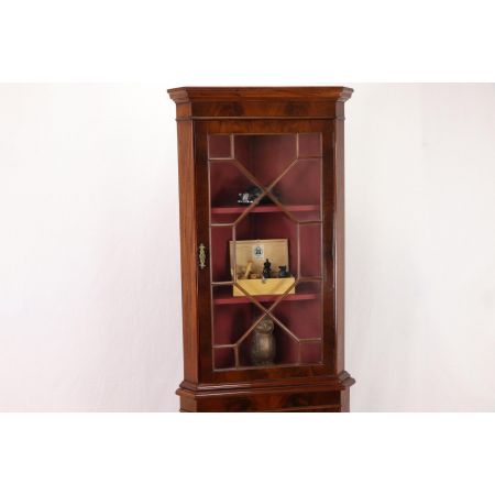 Schöner Eckschrank mit verglaster Schranktür, Regency Stil