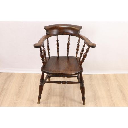 Schöner rustikaler Landhaus Stuhl - Captains Chair