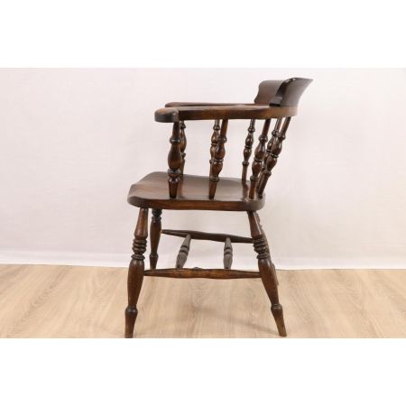 Schöner rustikaler Landhaus Stuhl - Captains Chair