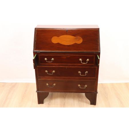 Schöner Sekretär mit Schubladen  Edwardianisch