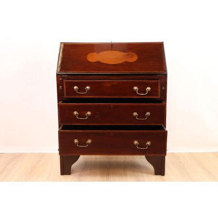 Schöner Sekretär mit Schubladen  Edwardianisch