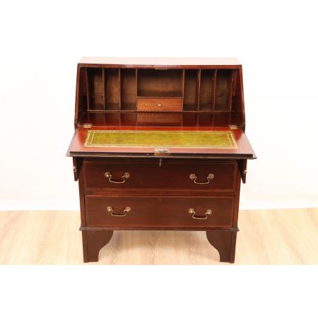 Schöner Sekretär mit Schubladen  Edwardianisch