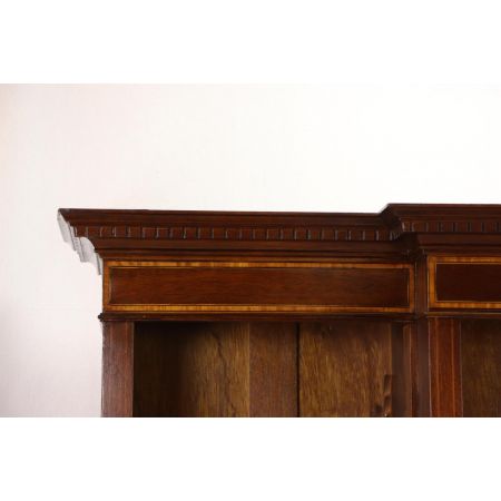 Schönes Breakfront Bücherregal / Breakfront Open Bookcase